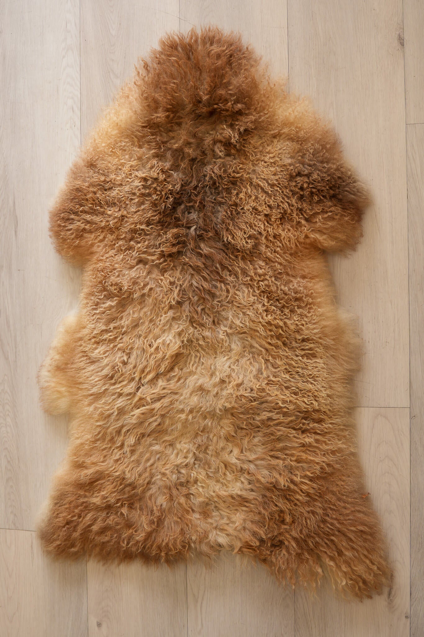 Sheepskin (Long Curley - Natural)