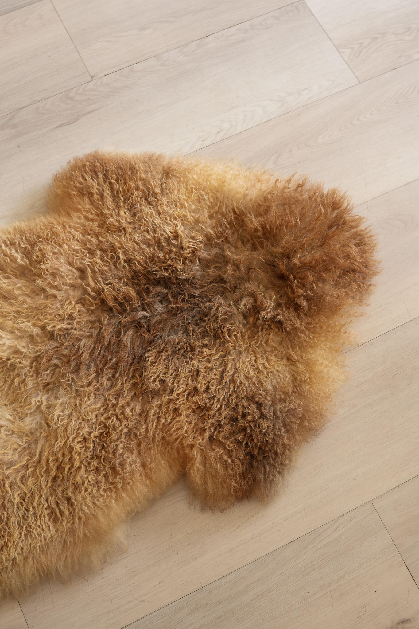 Sheepskin (Long Curley - Natural)