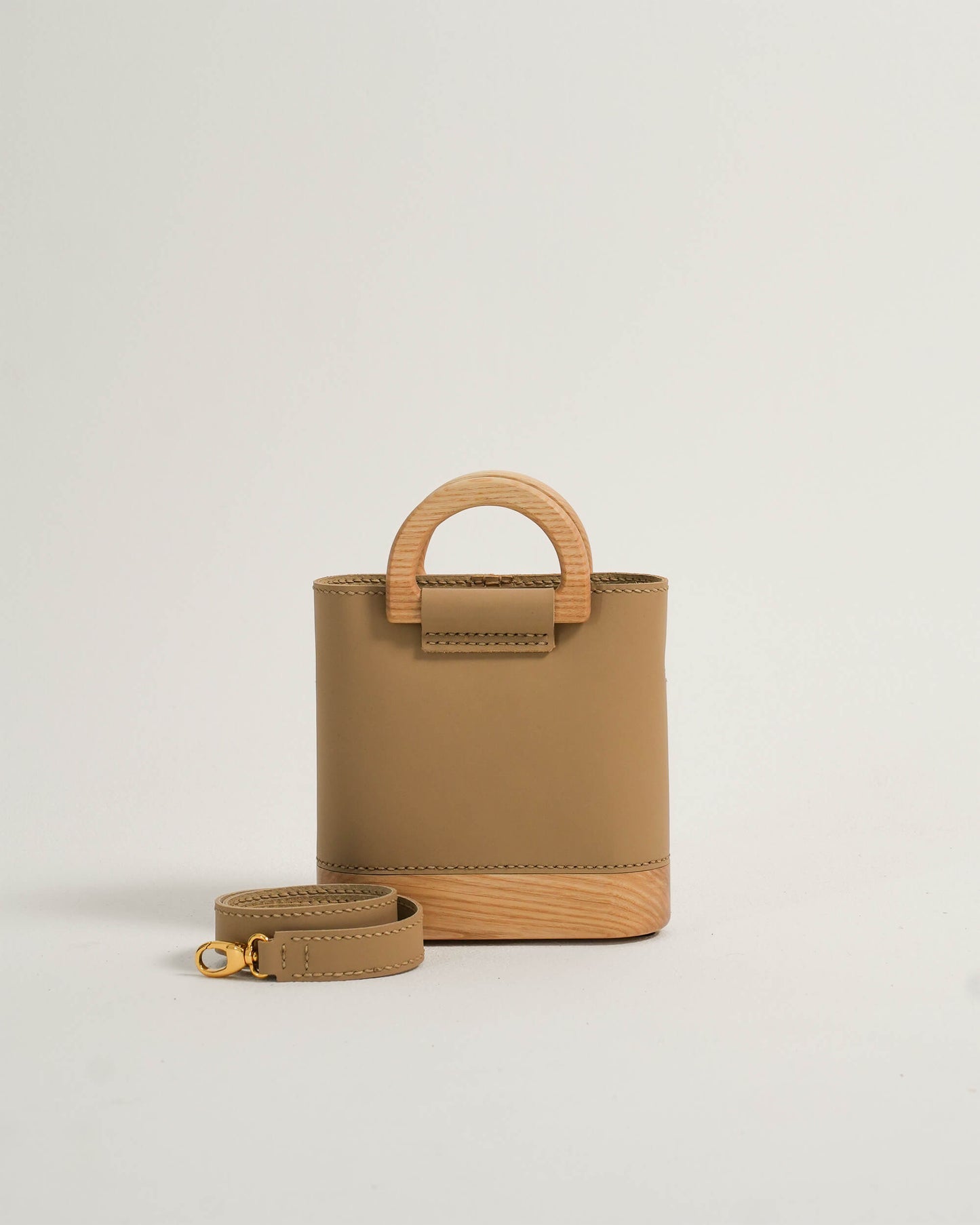The Mini Wooden Bag - Sand