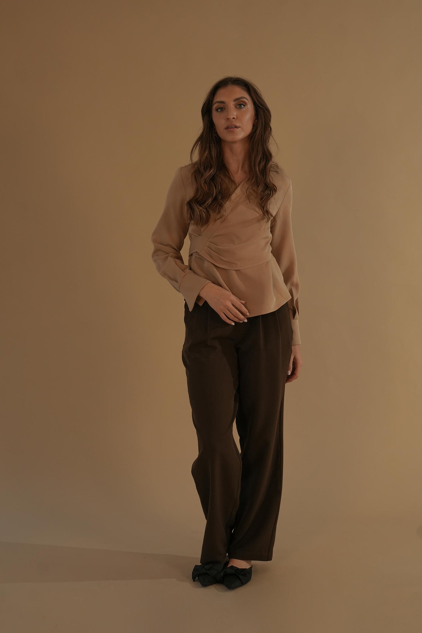 The Amber Blouse #4 Almond Beige