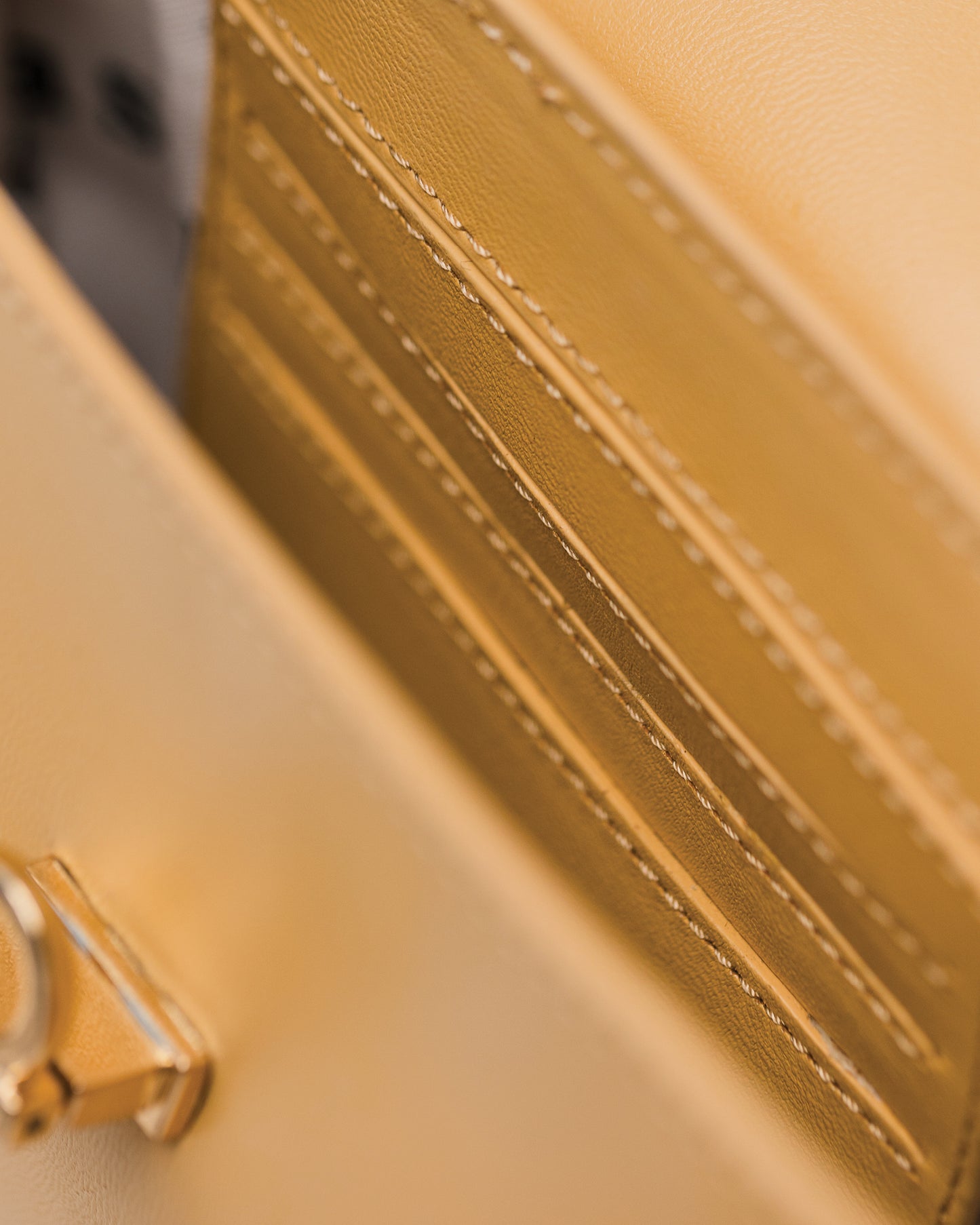 The Dumi Sling Bag - Desert