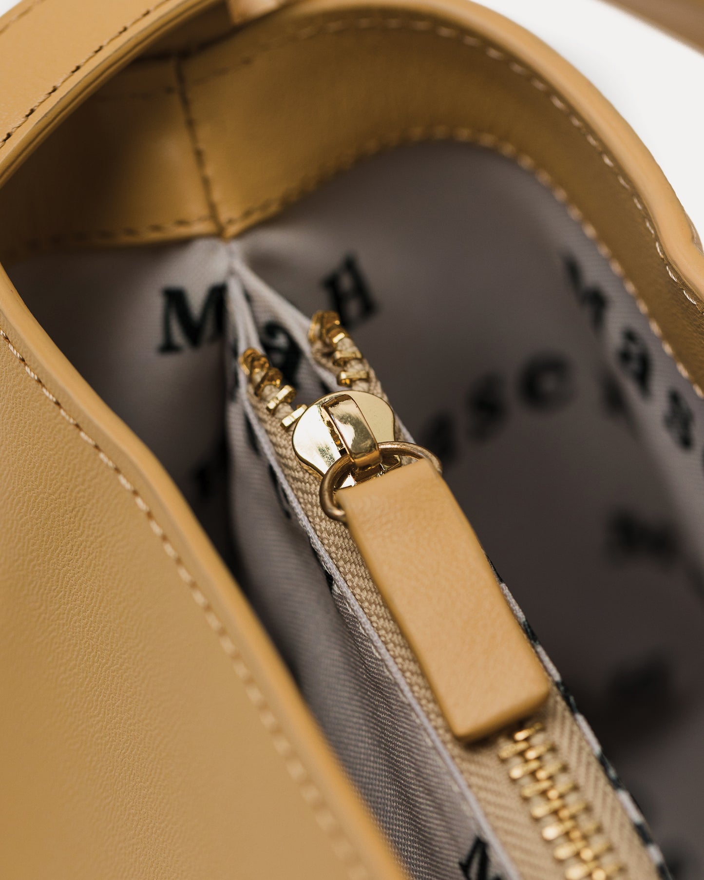 The Zuri Bucket Bag - Desert
