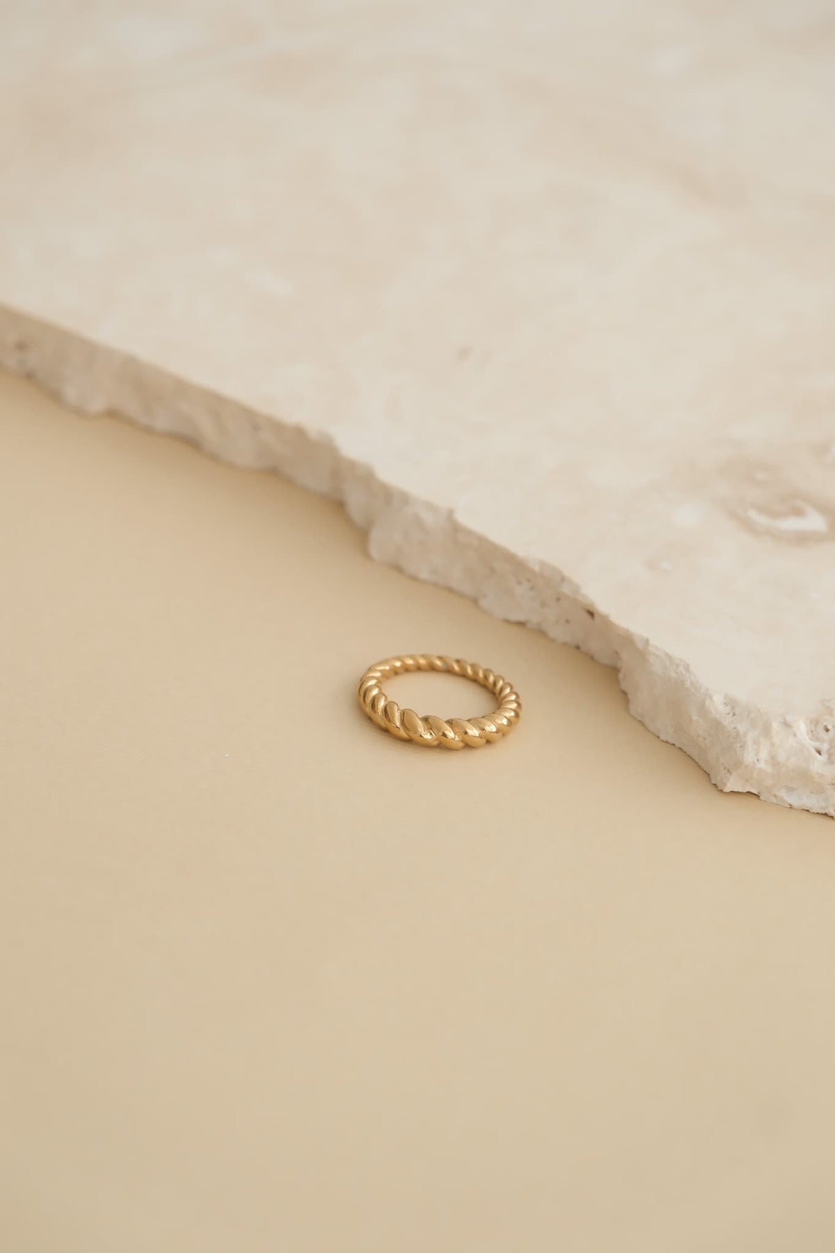Lucy Ring