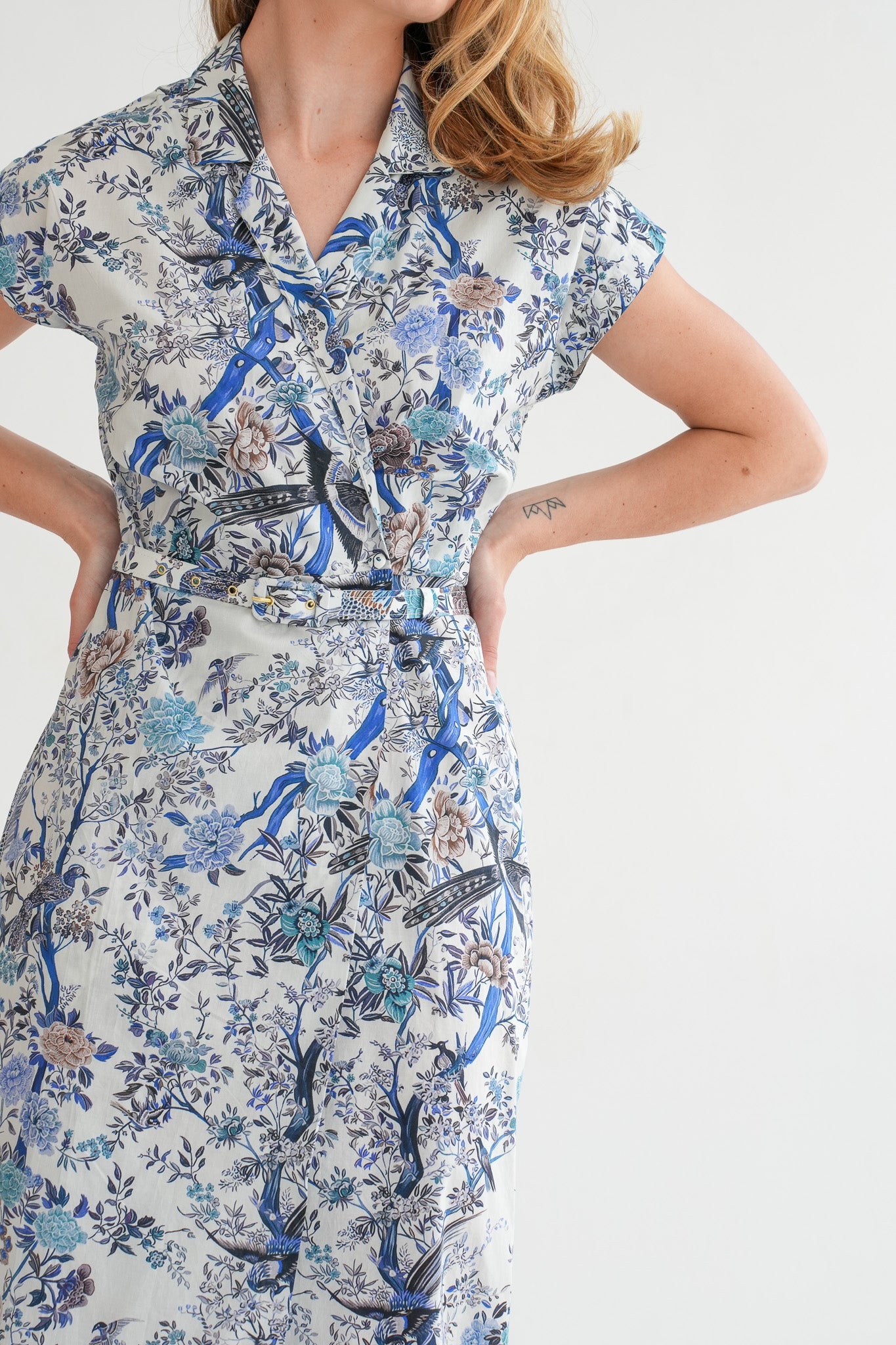 The Cara Maxi Dress - Delft Print