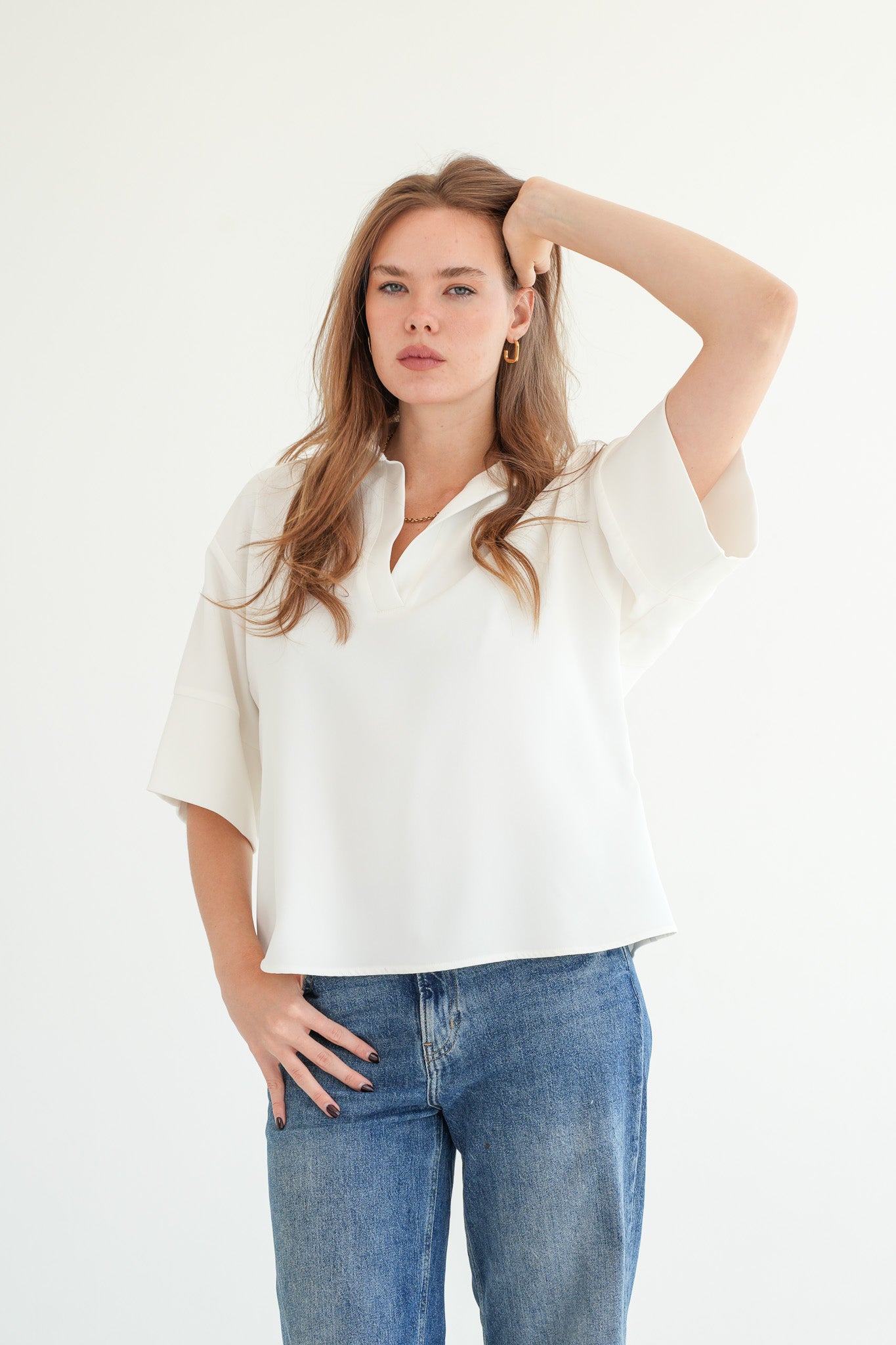 The Amelia Blouse - White Barbie