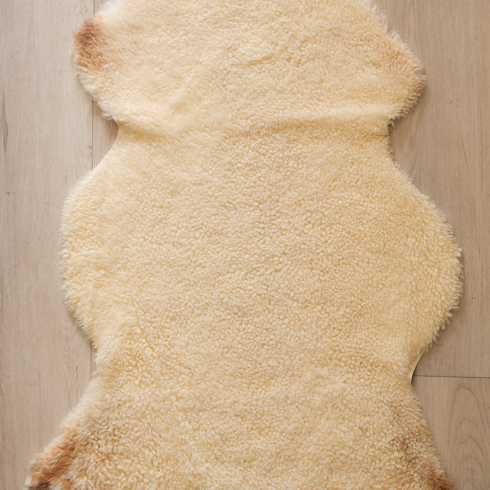 
                      
                        Sheepskin (Short - Plain)
                      
                    