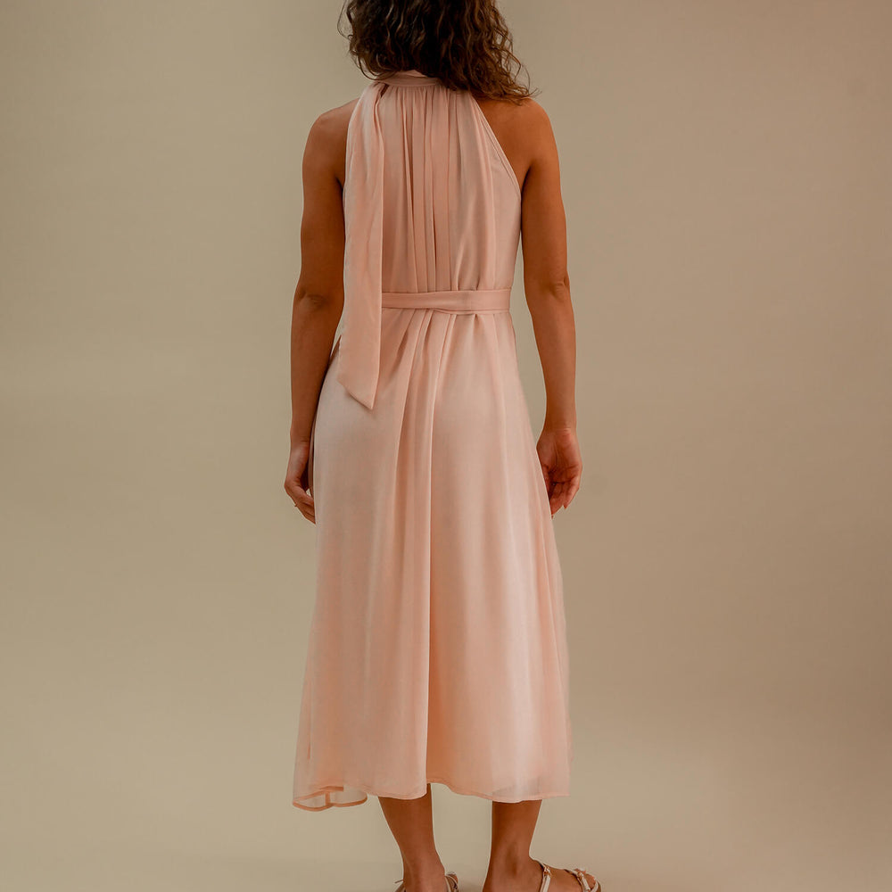 
                      
                        Becca dress #102 Light pink
                      
                    