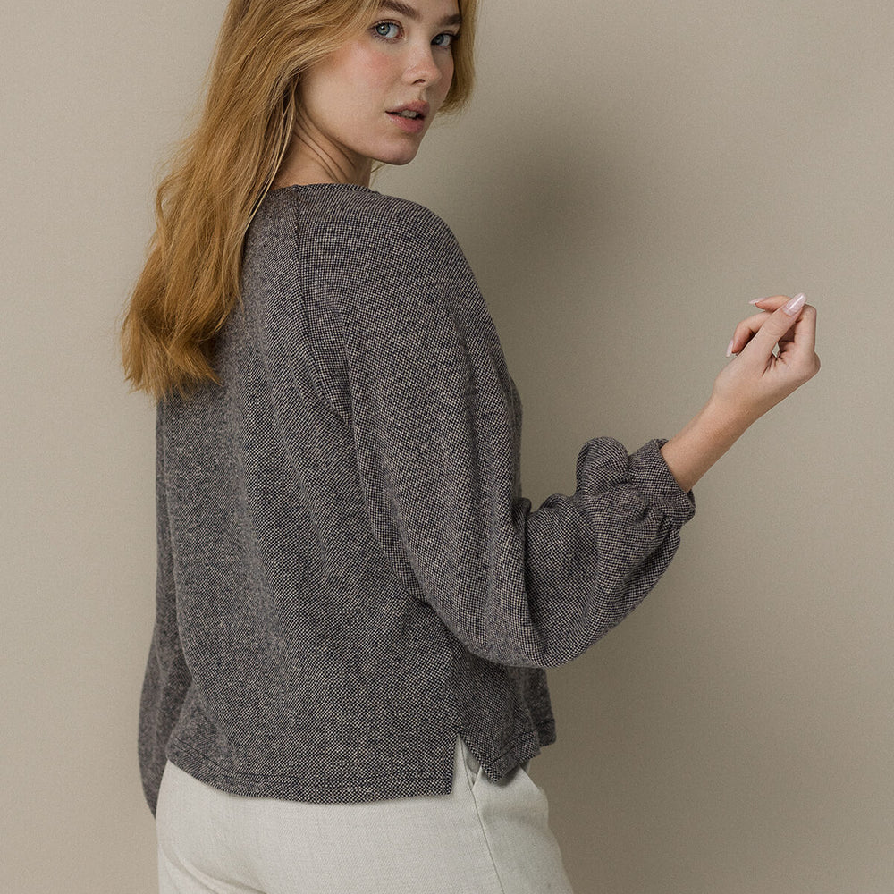 
                      
                        The Sweater - Sweater - Masch Atelier
                      
                    