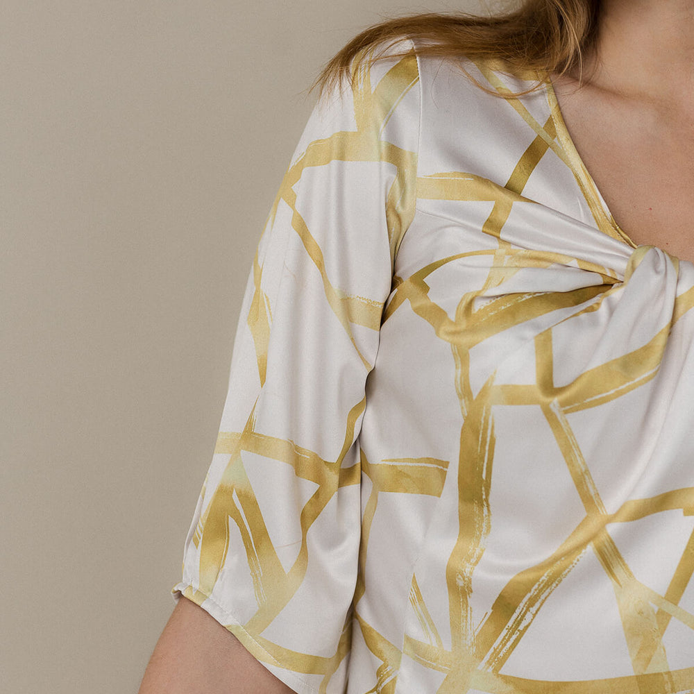 
                      
                        The Chloe Blouse - Blouse - Masch Atelier
                      
                    