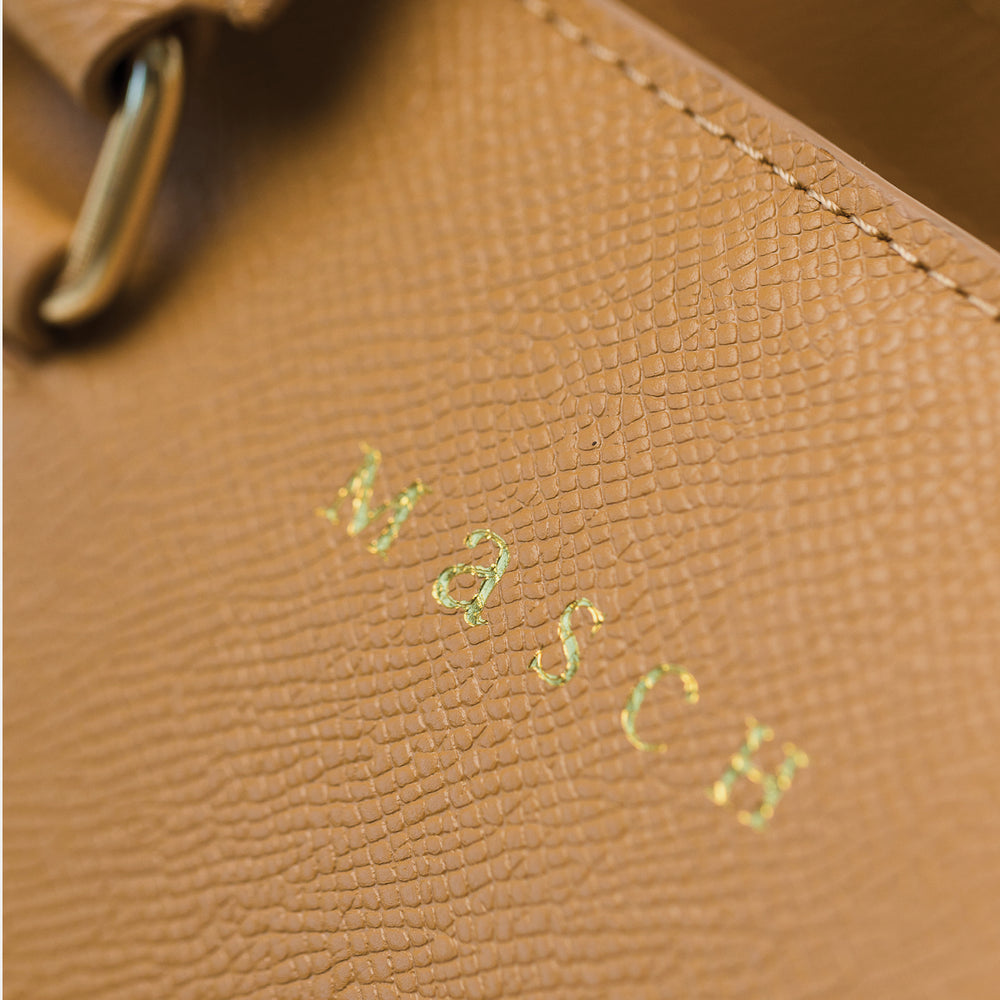 
                      
                        The Petite Bello 2.0 - Camel
                      
                    