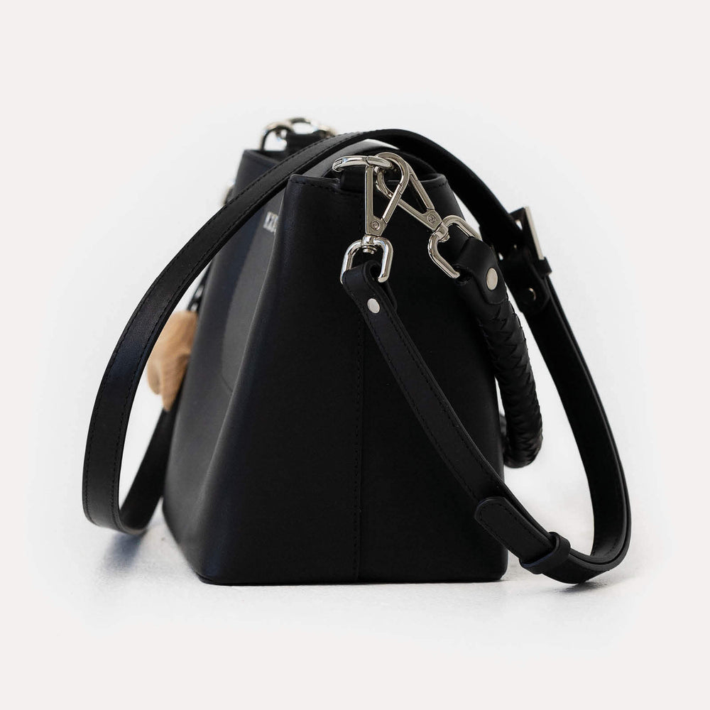 
                      
                        The Zuri Bucket Bag - sling bag - Masch Atelier
                      
                    