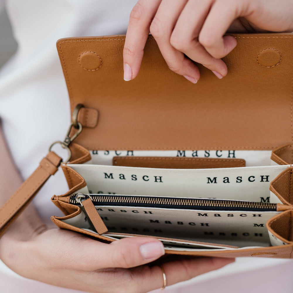 
                      
                        The Donna - wallet - Masch Atelier
                      
                    