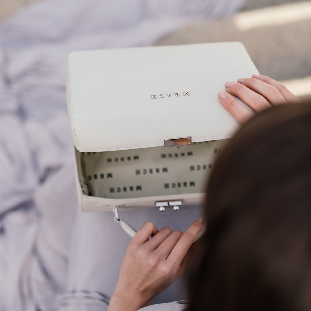 
                      
                        The Picollo - handbag - Masch Atelier
                      
                    