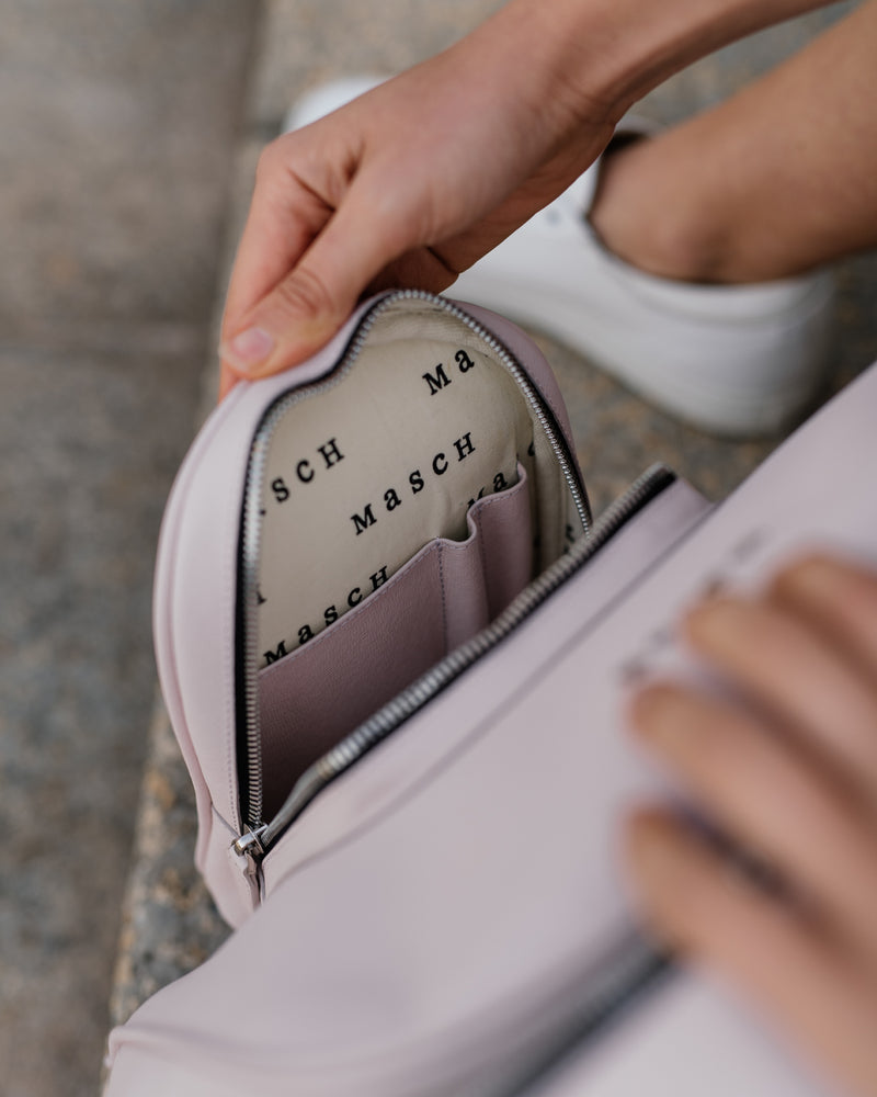 
                  
                    Load image into Gallery viewer, The Rosa - travel bag - Masch Atelier
                  
                